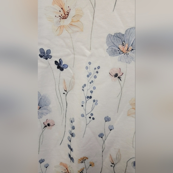 Floral Blue Gold Yellow Large Short Sleeve Top - Picture 7 of 8